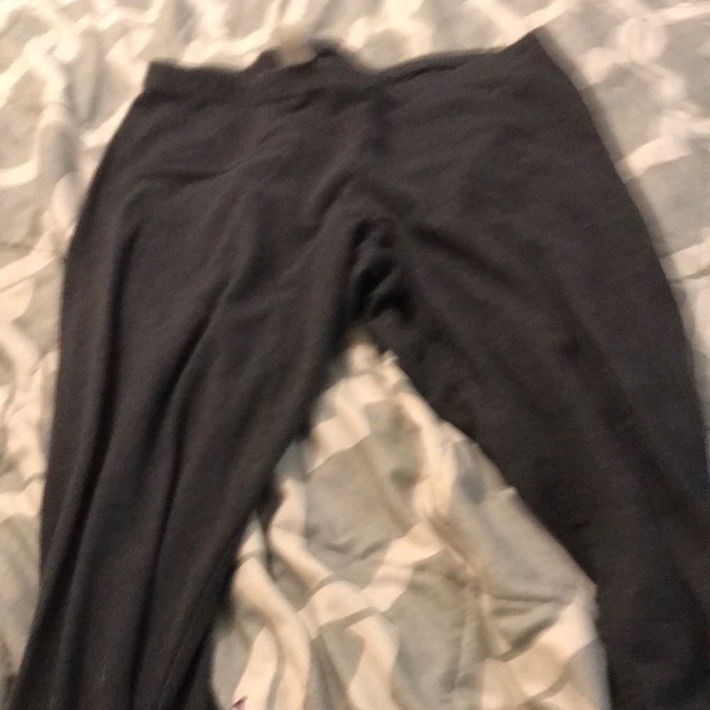 Black leggings